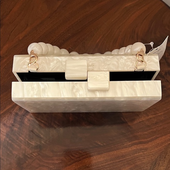 A New Day Pearl Handle Clutch - Picture 4 of 5